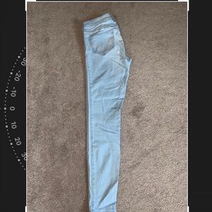 Hollister 7L light wash jeans
